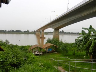 Nong Khai - Friendship Bridge